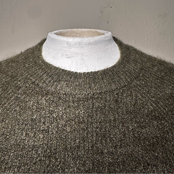H&M | olive/dark khaki shrug sweater - Picture 8 of 10